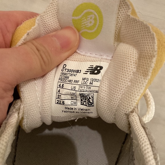 New Balance Unisex CT300 Court Sneaker - Picture 6 of 6